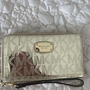 Michael Kors Gold Wristlet Wallet